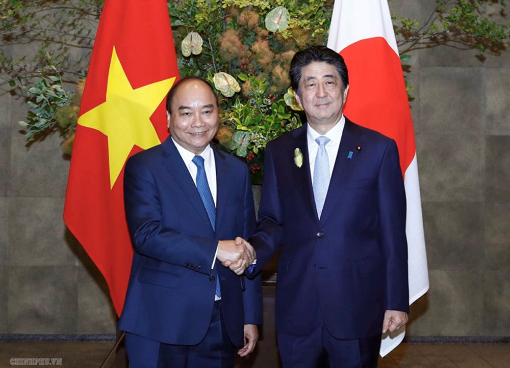 Prime Minister Nguyen Xuan Phuc and Japanese Prime Minister Shinzo Abe
